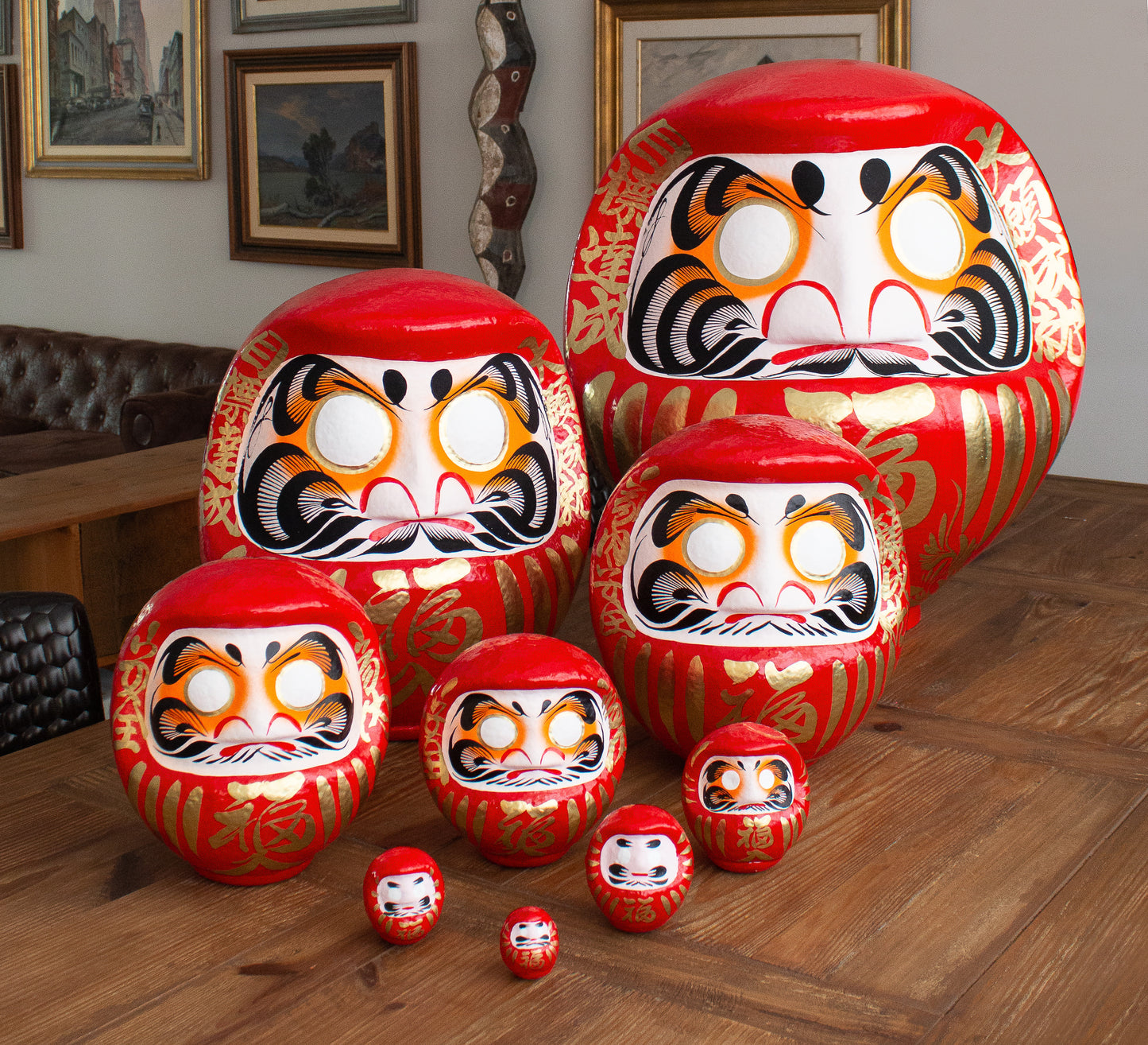 Rotes traditionelles Daruma - Glück, groß
