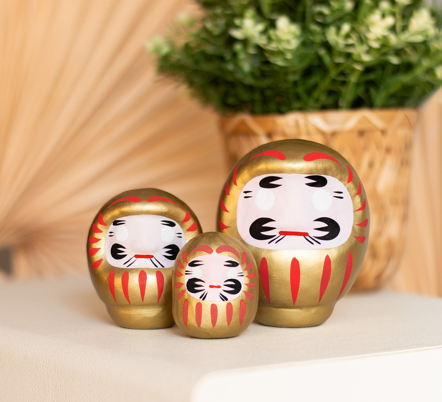 Gold Daruma - Wealth, Medium